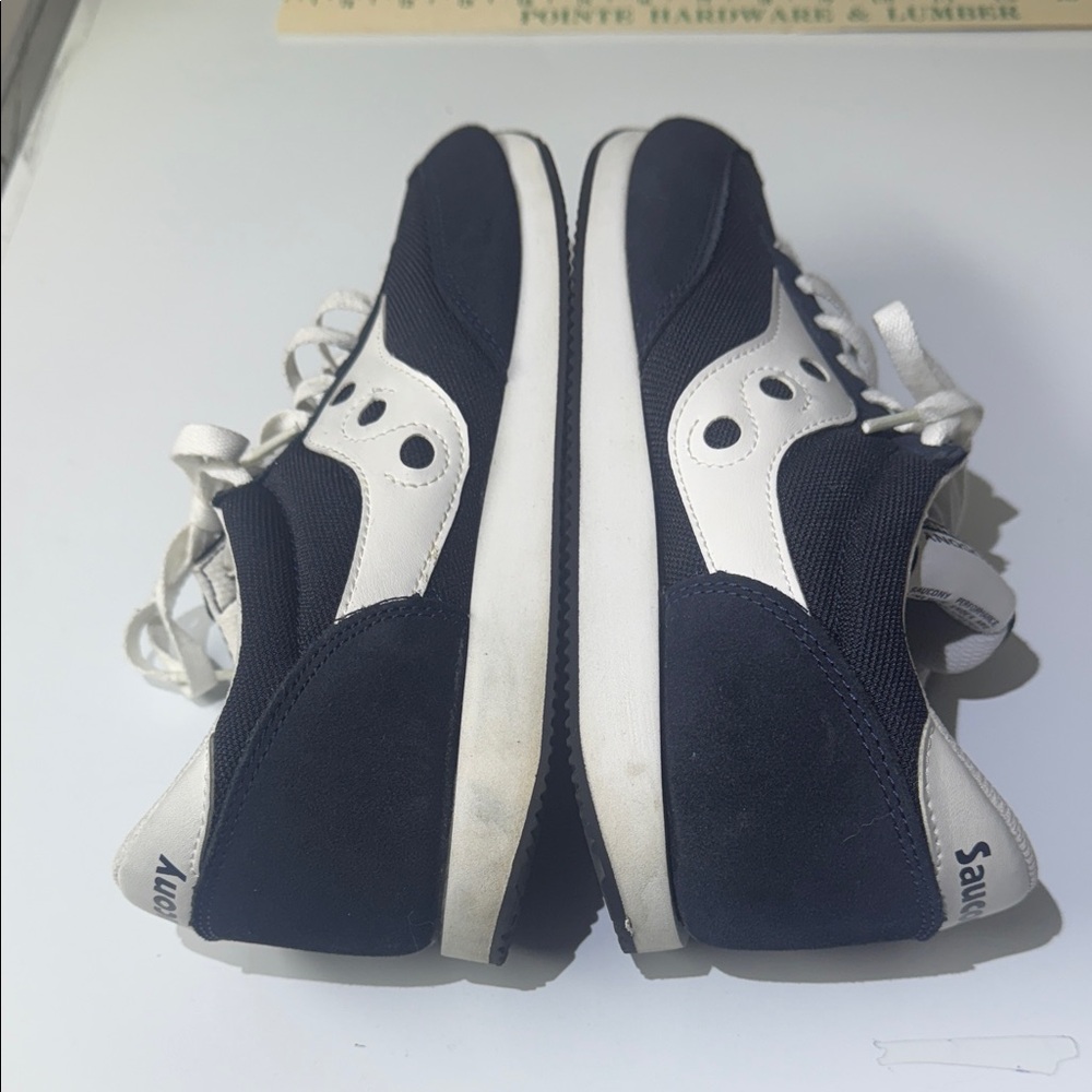 Saucony Women's Trainer 80 Sneaker - Size 9.5 - Awesome shoes! - Picture 8 of 13